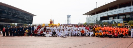 Los participantes de la maraton de Taichi